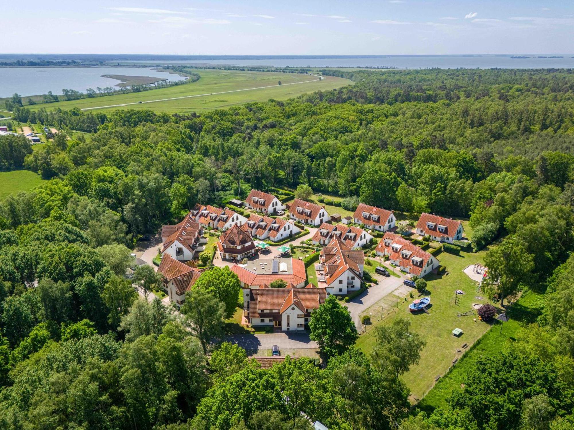 Ferienpark Freesenbruch Wohnung 3 5 - Muschelsucher Zingst Exteriör bild